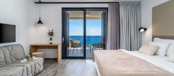 Villa Dola - Four Bedroom Villa, Sleeps 8