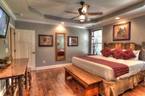 5 bedrooms, free WiFi