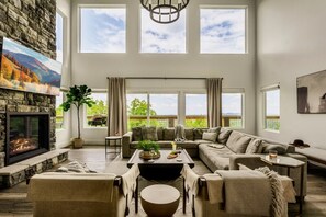 Smart TV, fireplace, video games