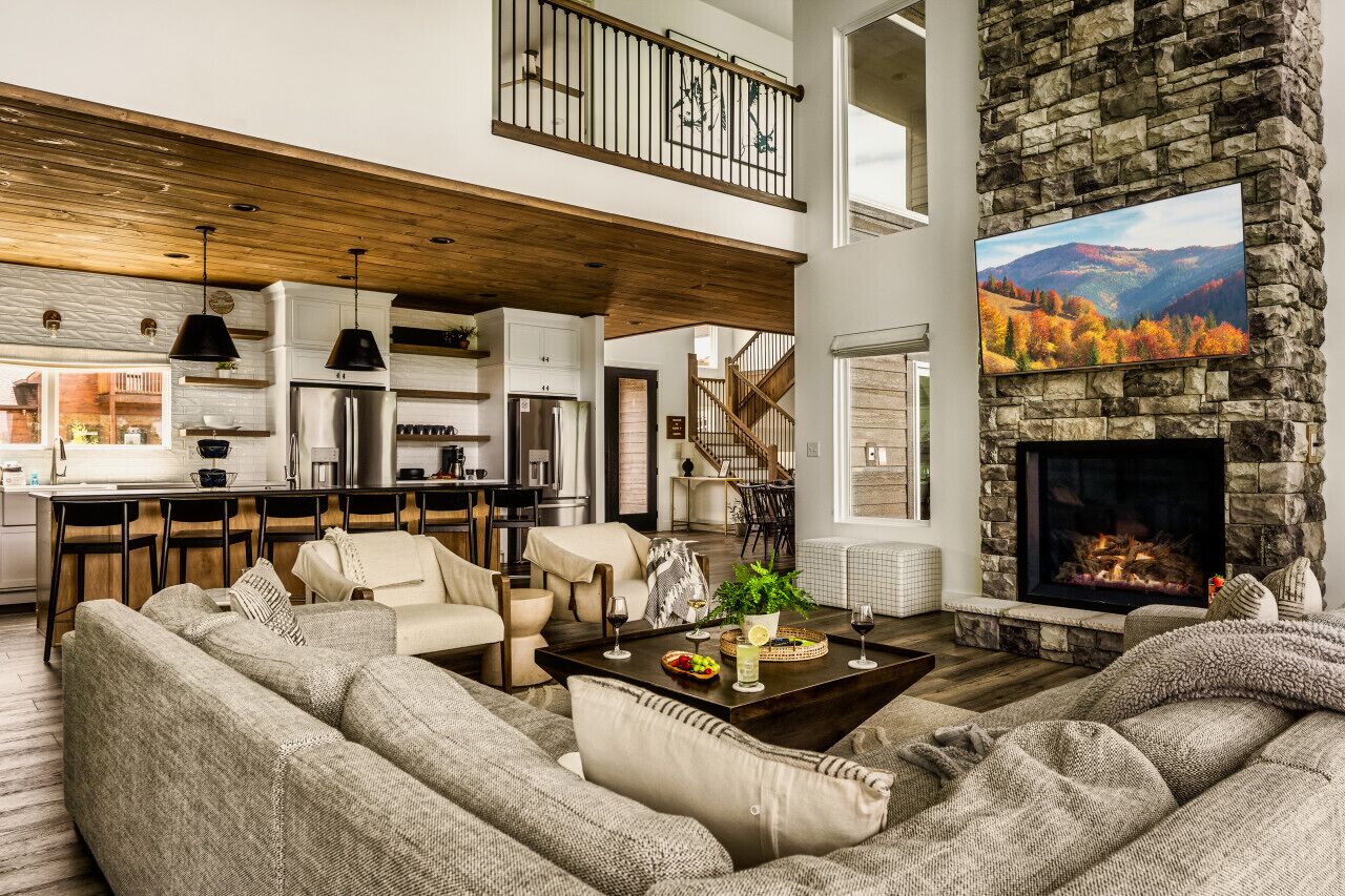 Smart TV, fireplace, video games