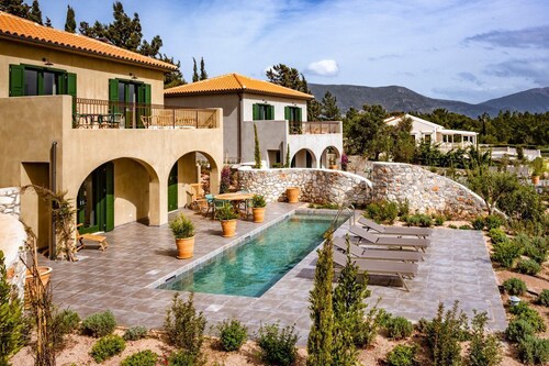 Villa Drosoula - Two Bedroom Villa, Sleeps 4