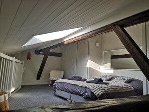 2 slaapkamers, een bureau, gratis wifi, beddengoed