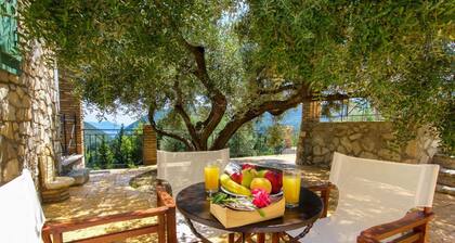 Mint Villa - Two Bedroom Villa, Sleeps 4