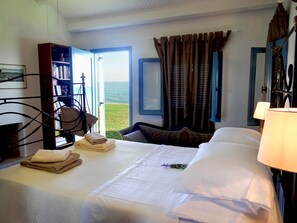 8 bedrooms, iron/ironing board, WiFi, bed sheets