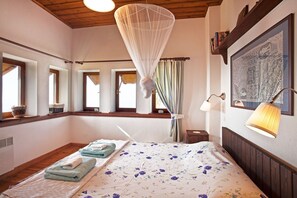 4 Schlafzimmer, Bügeleisen/Bügelbrett, Internetzugang, Bettwäsche