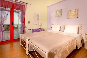2 bedrooms, iron/ironing board, internet, bed sheets