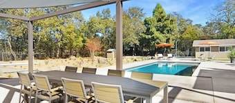 Sonoma Country Club Wine Country w/ pool