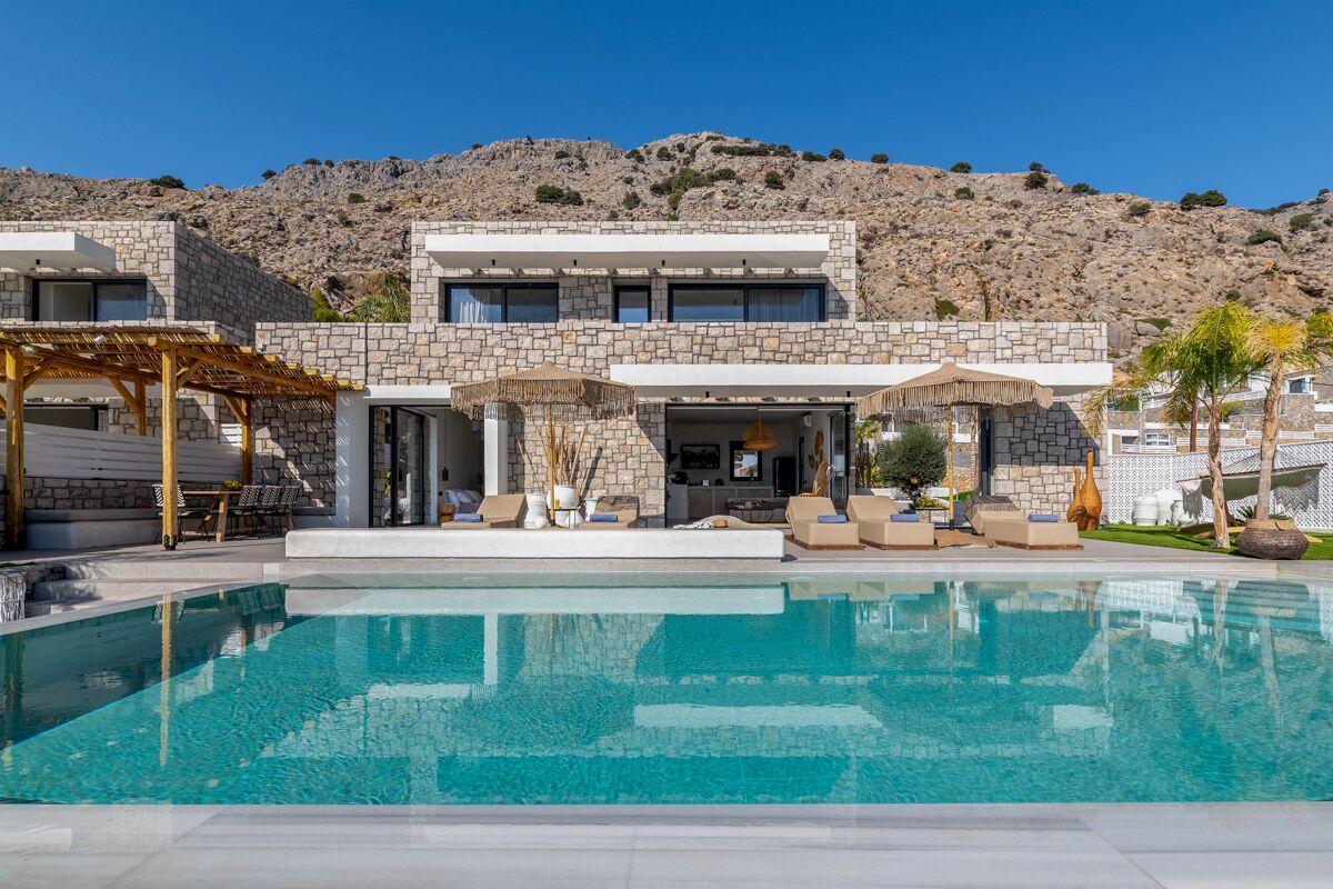 Villa Lithos - Four Bedroom Villa, Sleeps 8