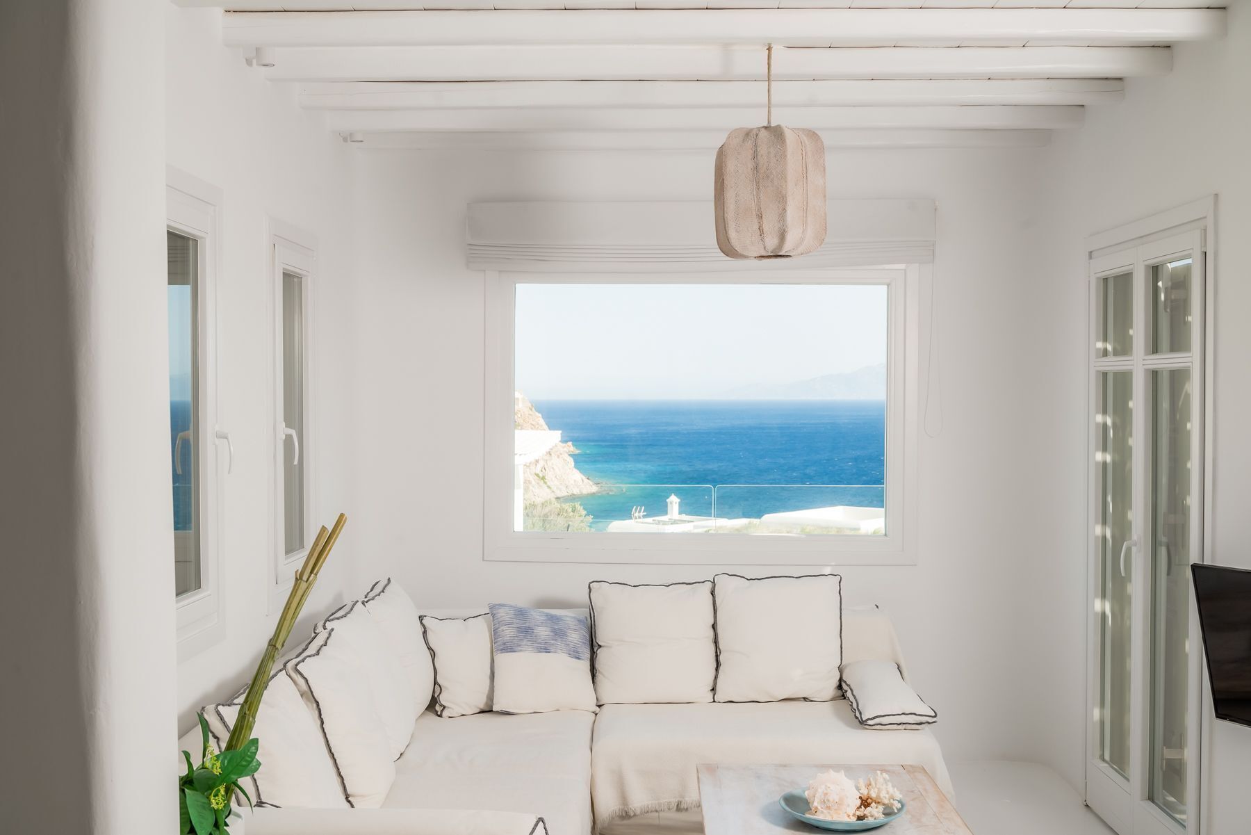 TV de tela plana, DVD player