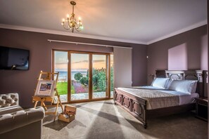 8 bedrooms, iron/ironing board, travel cot, WiFi - Villa Livadi - Eight Bedroom Villa, Sleeps 18 (Ferma)