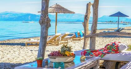 Villa Zo - Four Bedroom Villa, Sleeps 8