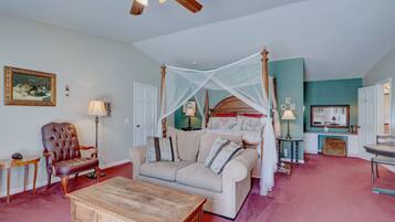 Zimmer | Hochwertige Bettwaren, Daunenbettdecken, individuell dekoriert