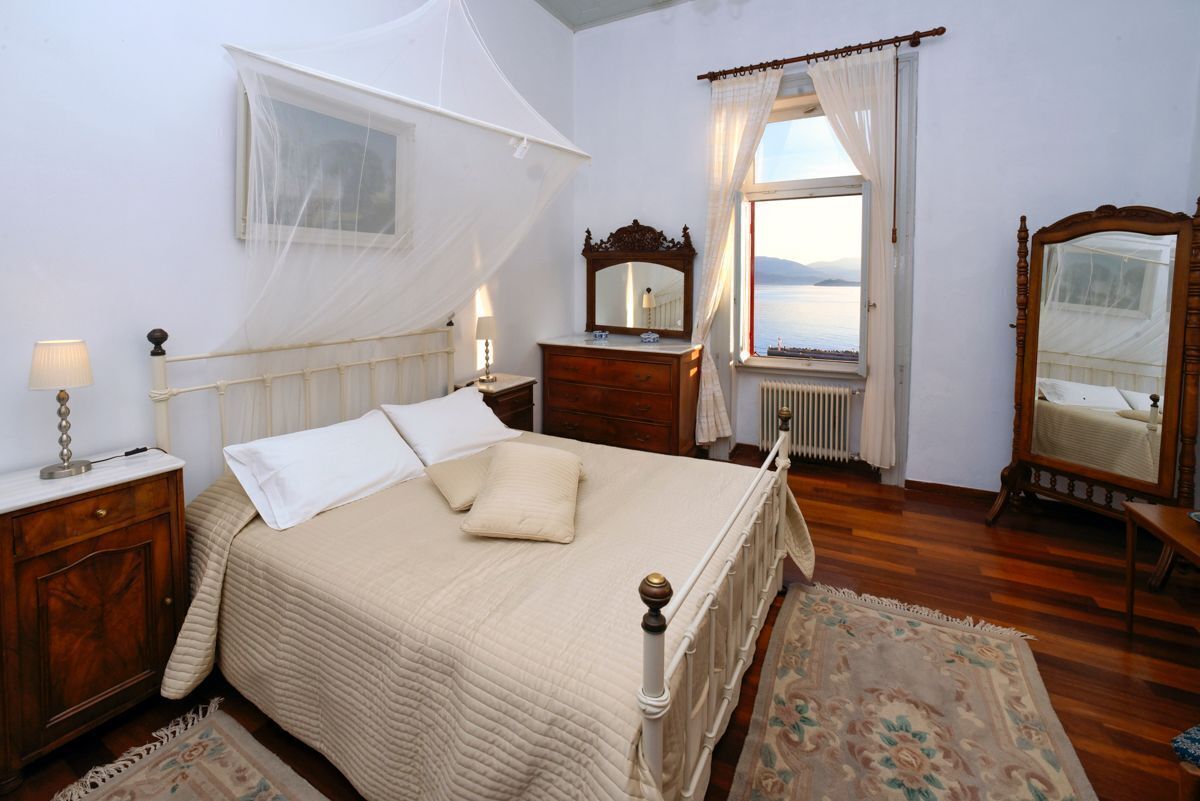 3 soverom, strykejern/-brett, wi-fi og sengetøy