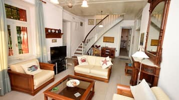 Caminetto, lettore DVD