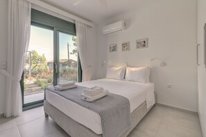 3 chambres, fer et planche Ă repasser, accĂšs Internet, draps fournis