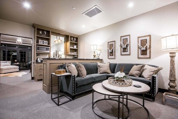 TV connectée, cheminée