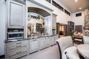 Interior - Luxury Suite 204, Downtown Whitefish! (Whitefish)