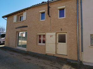 Exterior - Vacation cottage 6/8 persons (Menat)