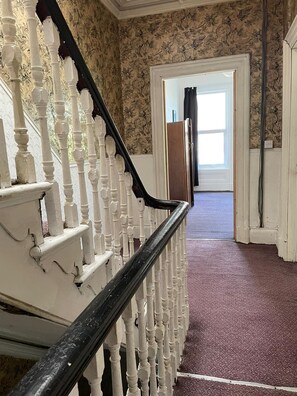 Interior - Shabby Chic Mansion in Manchester with parking (Whalley Range)