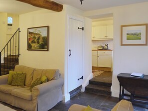 Living area - 2 bedroom accommodation in Chinley, near Chapel-en-le-Frith (Chinley, near Chapel-en-le-Frith)