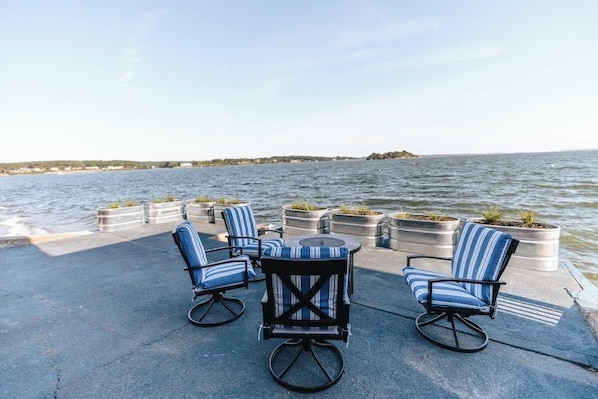 Terrace/patio - Sails Up Sea Cottage by STAY (Portsmouth)