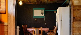 Willie's Cabin @ Yellow Rose Canyon