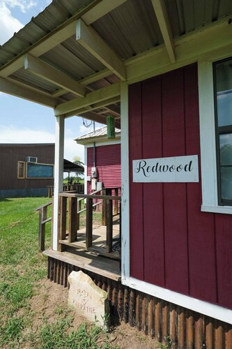 Redwood Cabin @ Yellow Rose Canyon