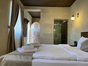 Individually decorated, iron/ironing board, free WiFi, bed sheets - Virtus Cappadocia Hotel (Nevsehir)