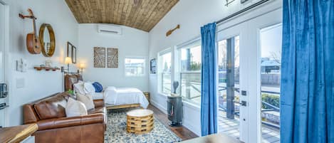 Cottage Deluxe, 1 grand lit, vue cour intérieure