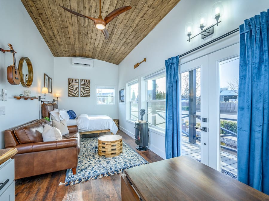 Casa de campo luxo, 1 cama Queen, vista para o pátio | Roupas de cama premium