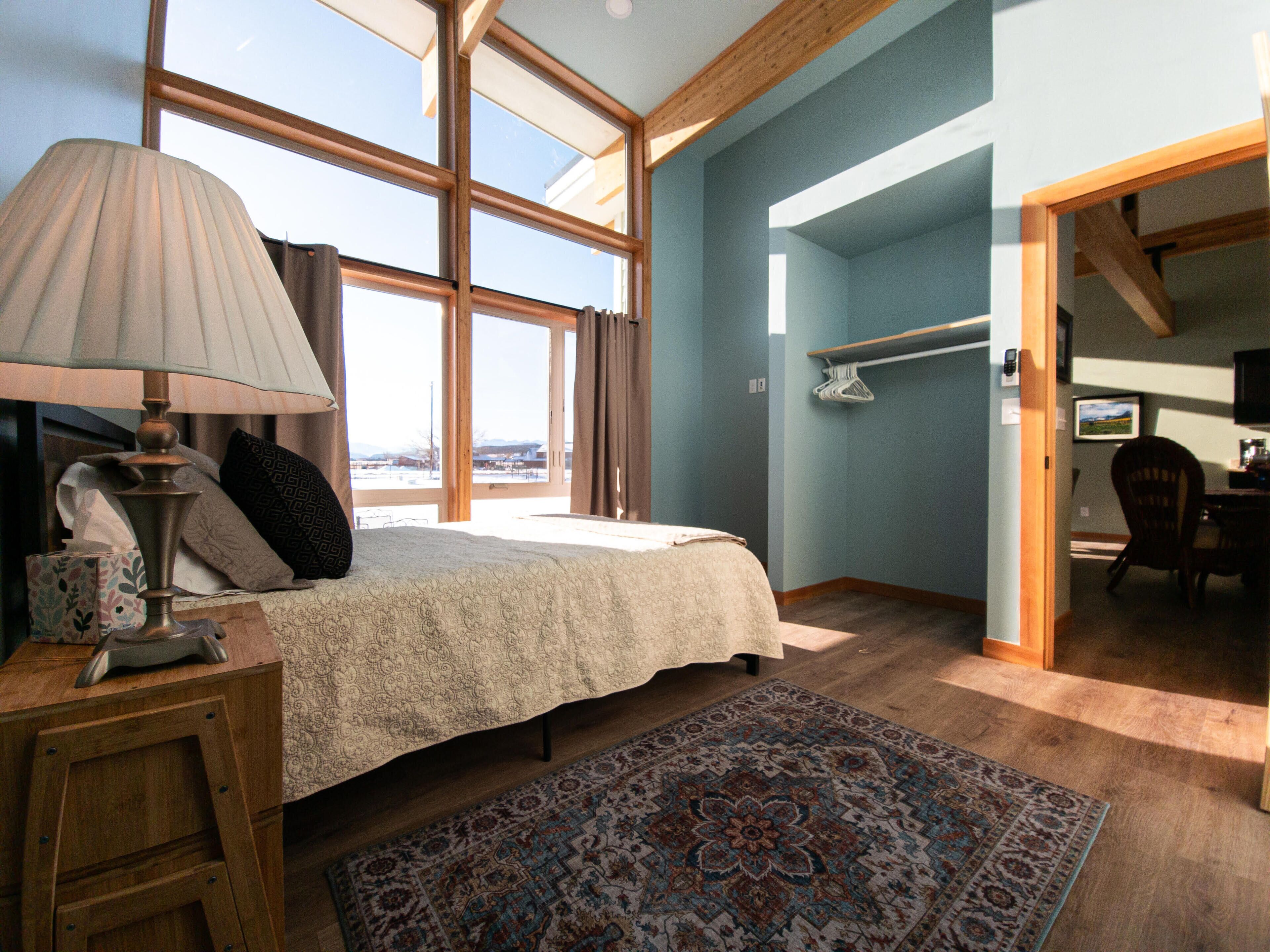 2 chambres, fer et planche à repasser, Wi-Fi gratuit, draps fournis