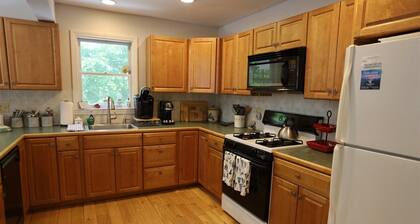 Forest Ridge 8C, Lincoln