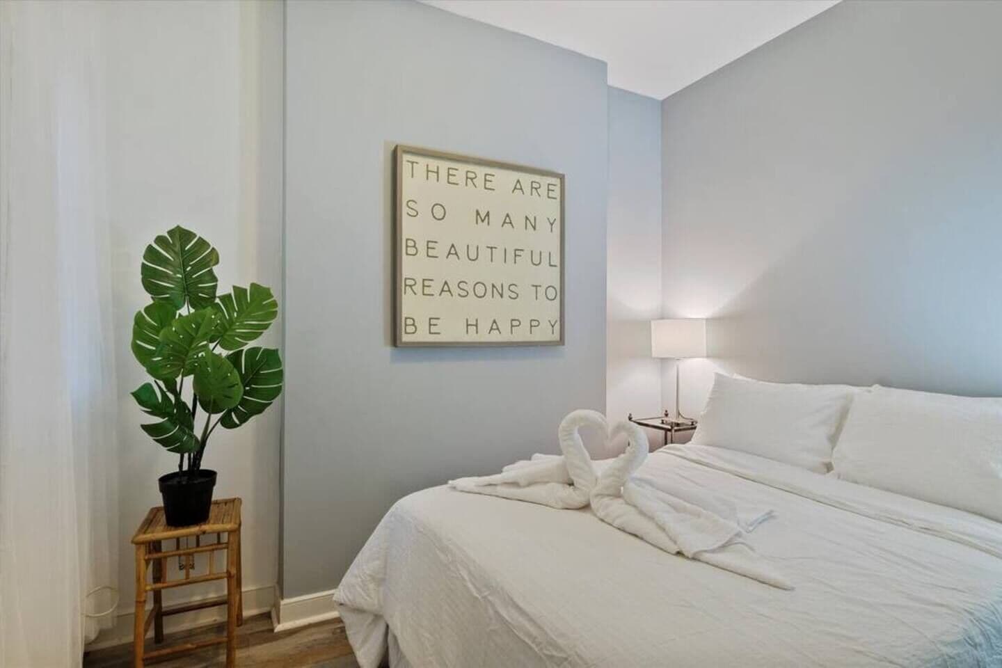 2 chambres, fer et planche à repasser, lit parapluie, Wi-Fi gratuit