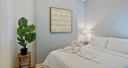 Renovated 2BR w/ Amenities