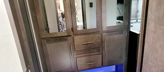 Bougie Bessie - Delivered to you!