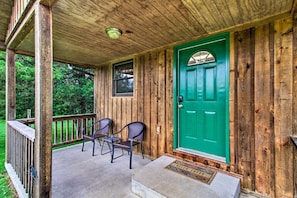 Terrace/patio - Pet-Friendly VA Home ~ 30 Mi to Shenandoah NP (Weyers Cave)