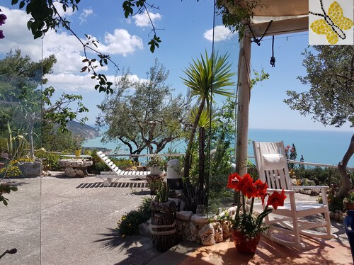 - Gli Orizzonti di Agata - Villa with a wide view of the sea - TULIPANO -