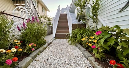 Brand-new Asian Wood style 4 Bedroom in Surf City