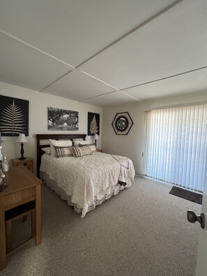 4 bedrooms, free WiFi, bed sheets
