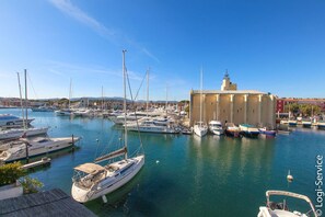 Marina - Superb air-conditioned house for 6 people with mooring (PORT GRIMAUD)