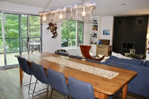Interior - Modern Muskoka Gem with Gorgeous Lake View, Sleeps 10 -Minimum Stay 28 days (Minett)