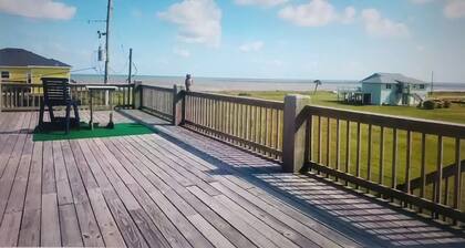 Amazing Gulf Views, short walking distance to beach