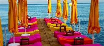 โรงแรมทีปี บีช