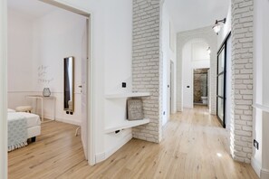 3 habitaciones, tabla de planchar con plancha y wifi gratis