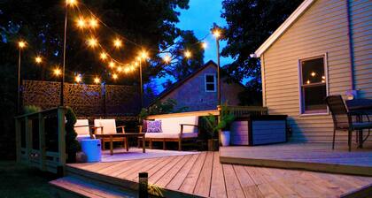 Lake Geneva 4BR Sleeps 8 Seasonal Igloo + Cozy Retreat