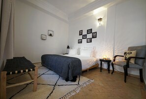 5 soverom, safe på rommet, reiseseng for barn og wi-fi (inkludert)