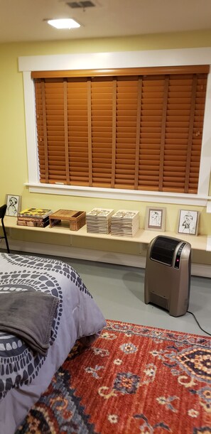 1 bedroom, desk, iron/ironing board, free WiFi