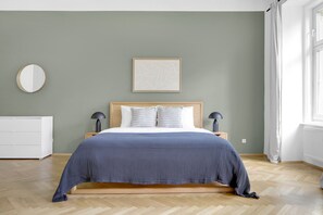 3 chambres, fer et planche à repasser, Wi-Fi, draps fournis