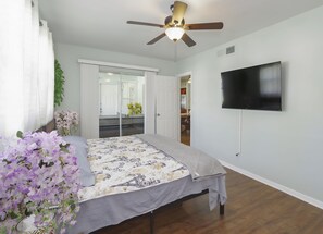 3 chambres, bureau, Wi-Fi, draps fournis