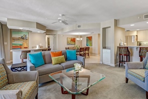 Condo (Gullwing 802) | Exterior